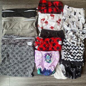 REUSABLE/ ADJUSTABLE BABY DIAPERS: 9 Cloth Diapers And 3 Diaper Bag